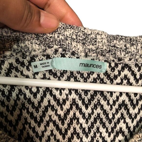 Maurices Womens Sweater M Black Marled Knit Striped Pullover Layered Y2K - Picture 5 of 8